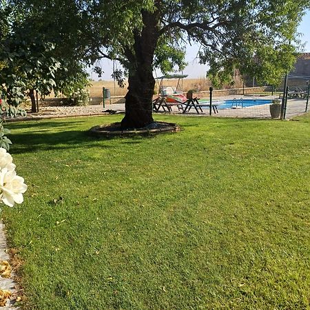 Vila El Almendro Del Cura Villarmayor  Exteriér fotografie